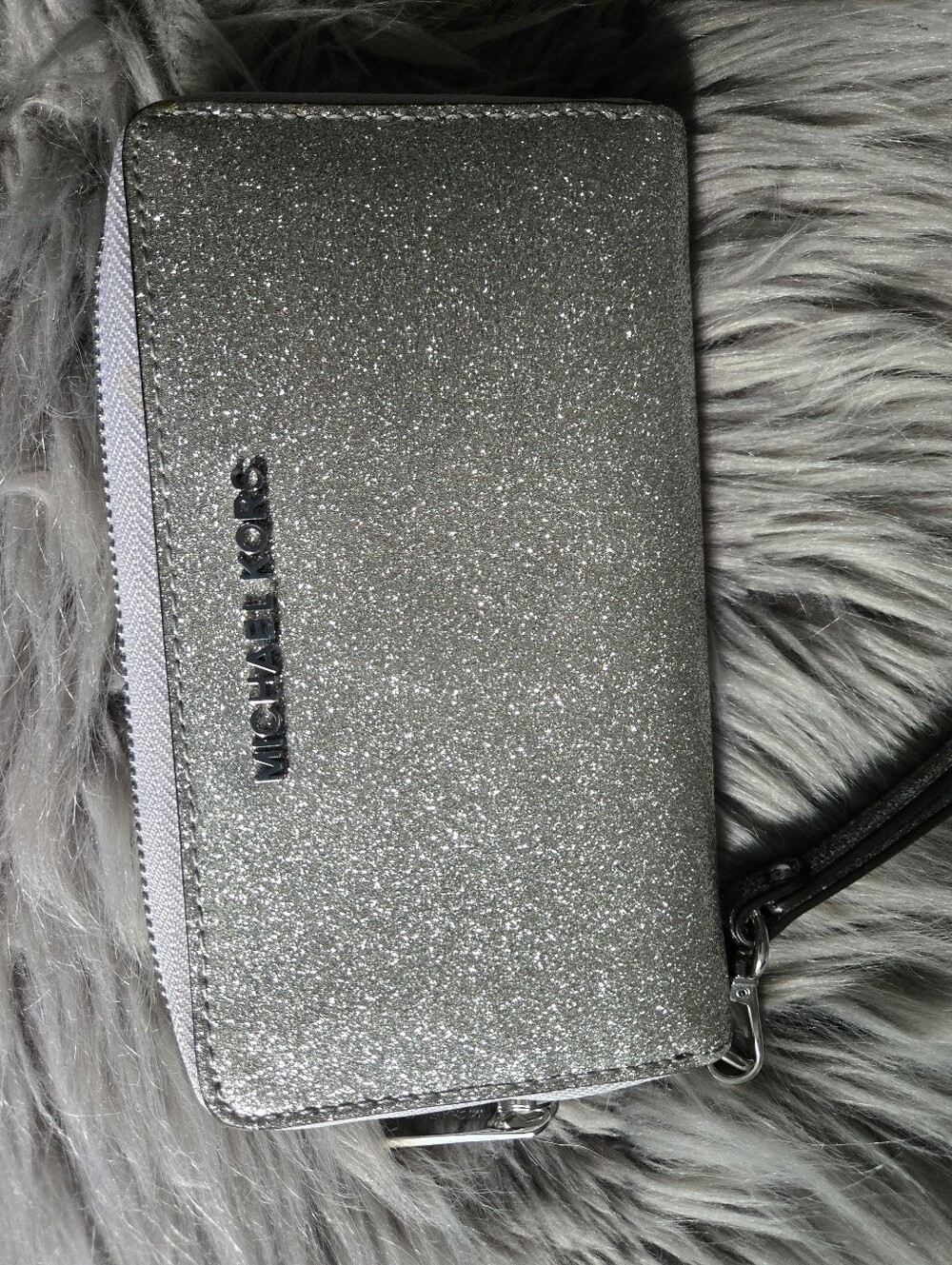 Michael Kors Silver Glitter Wristlet Wallet